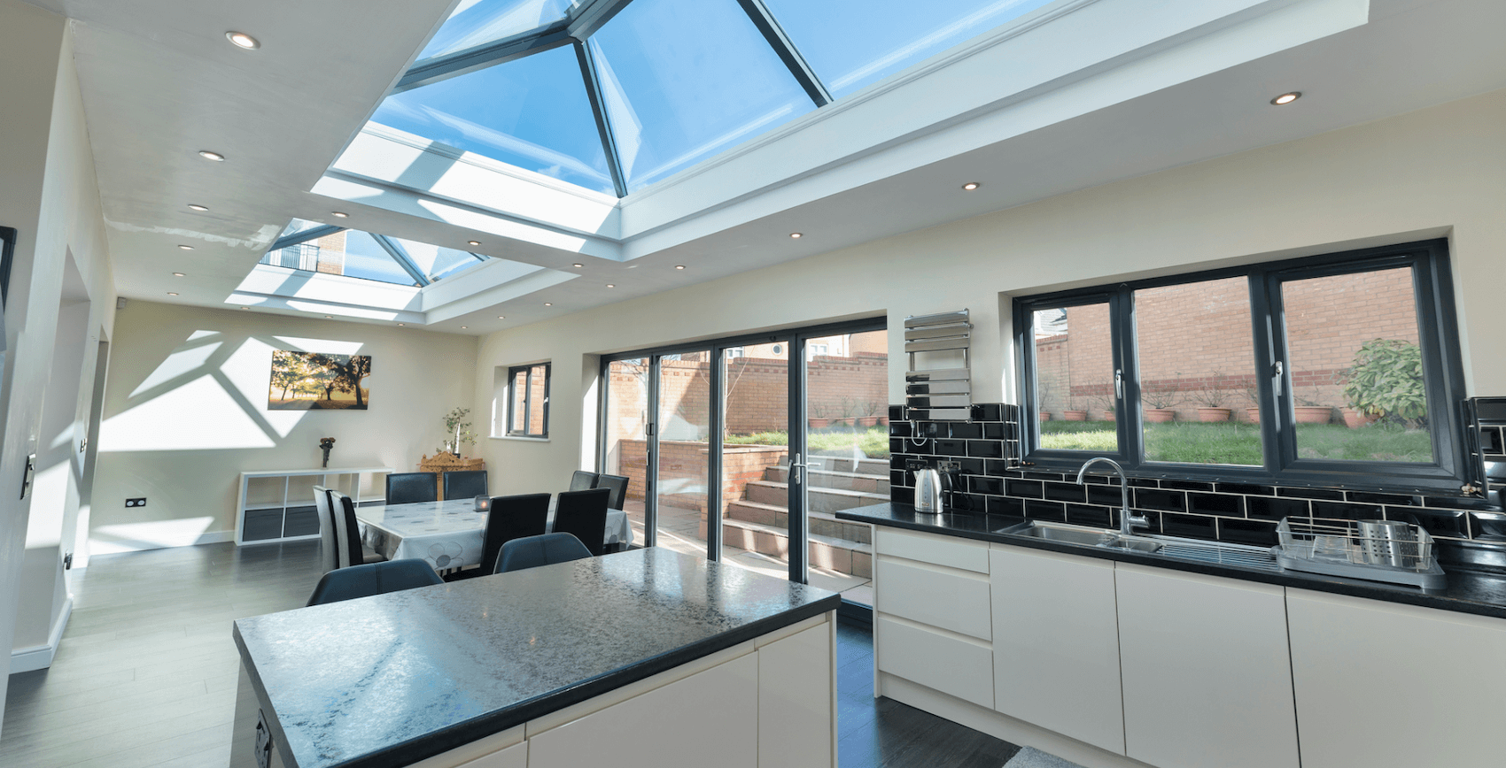 Modern Kitchen Glazing
